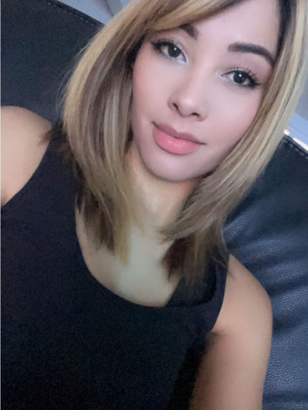 Meet your Posher, Karla